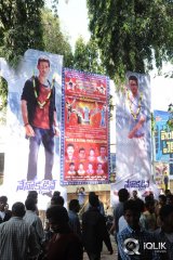 1 Nenokkadine Hungama at RTC Cross Roads